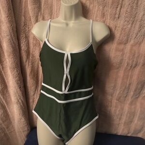 Cupshe Green and White One Piece Swimsuit